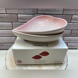 Le Creuset ❤️Stoneware 16cm Heart Petal Dish 2-Piece Set  Shell Pink NIB